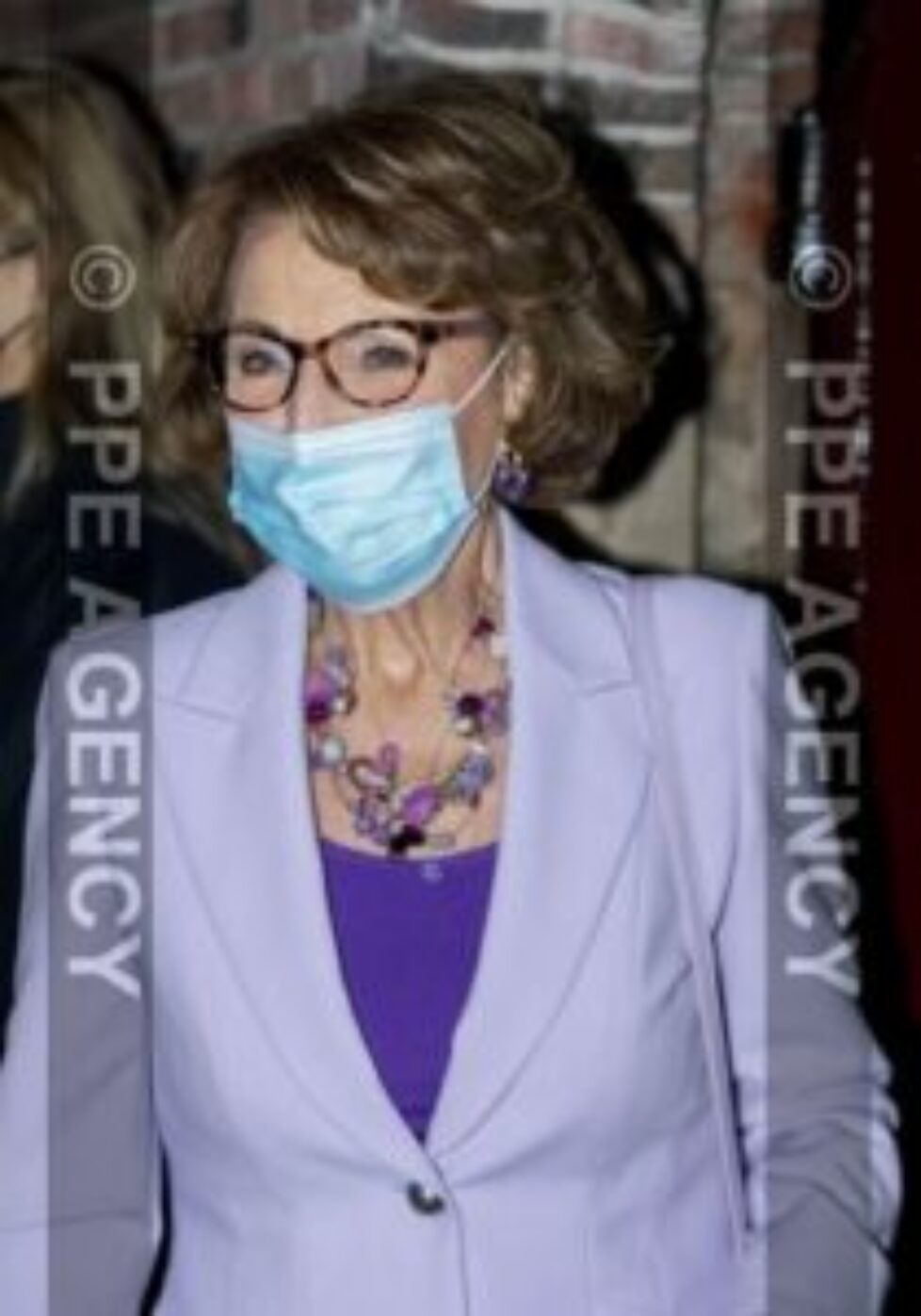 PPE20120703