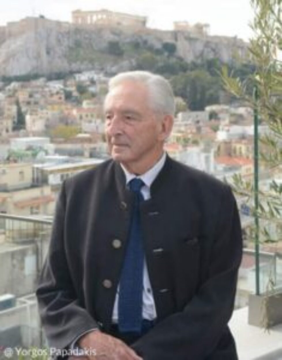 Michel_de_Grèce_portrait