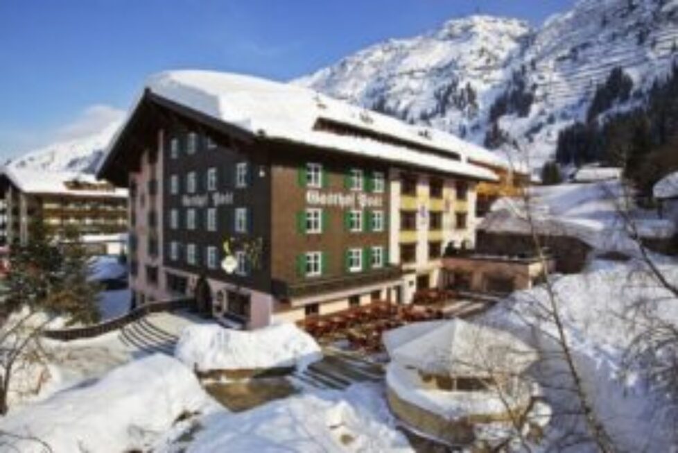 8co9p7y7vu_Gasthof_Post_Hotel_Lech_exterior