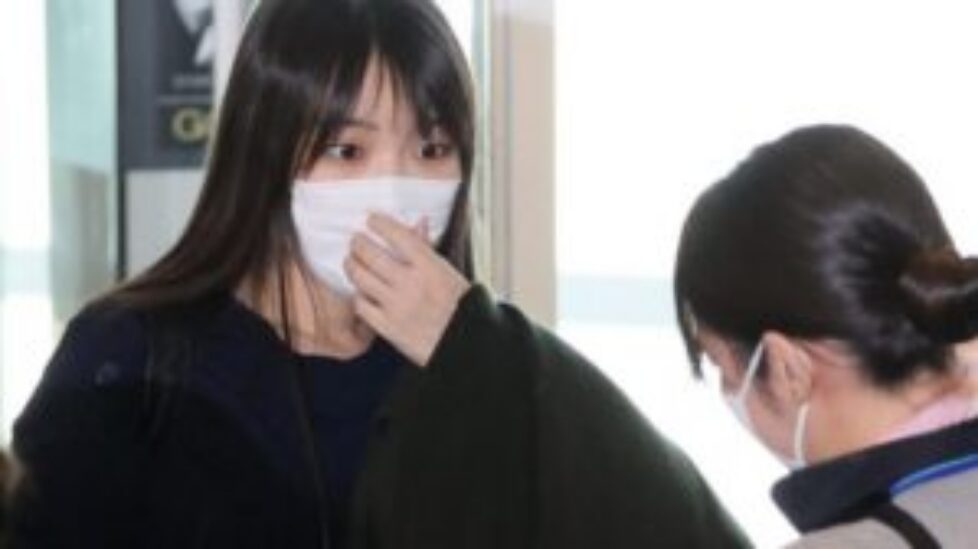 Japan-Former-Princess-Mako-and-her-husband-Kei-Komuro-left-1024x575