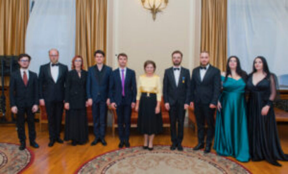202072-Ateneul-Roman-Corul-Regal-10-ani-Principesa-Sofia_ANG6824