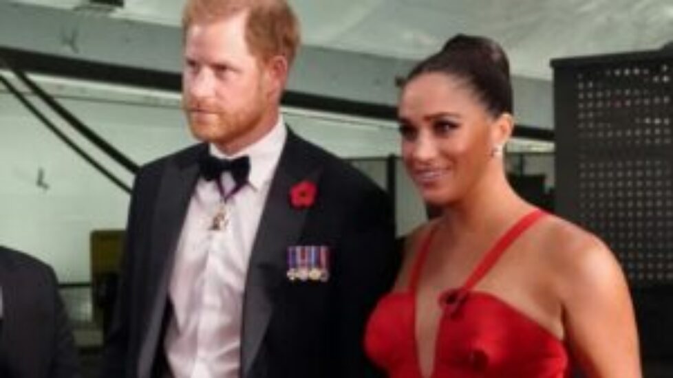 Le-prince-Harry-et-Meghan-Markle-a-New-York-le-10-novembre-2021-1225995