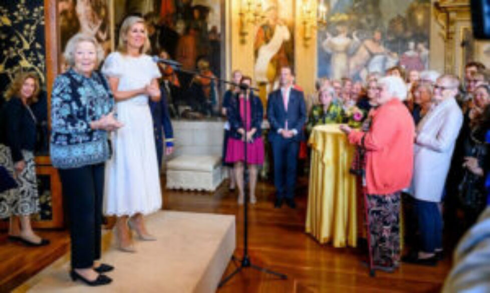 queen-maxima-princess-beatrice-2