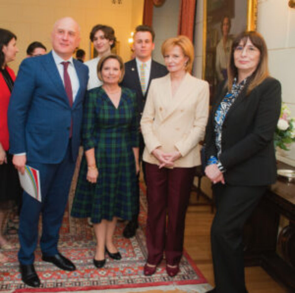 2024327-DofE-International-la-PE_ANG1208