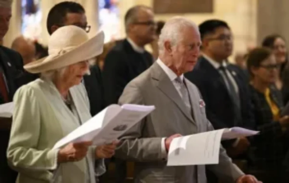 queen-camilla-king-charles-4