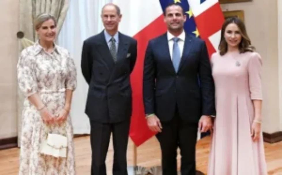 the-duchess-of-edinburgh-gabriela-hearst-maude-dress-4