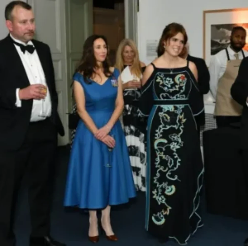 princess-eugenie-peter-pilotto-dress-4