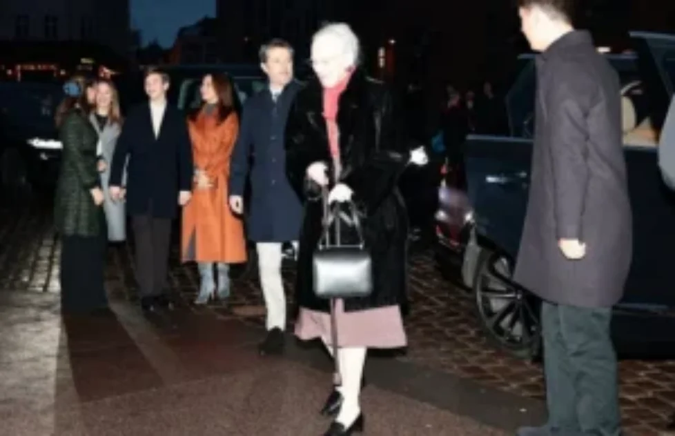 danish-royal-family-2024-christmas-4