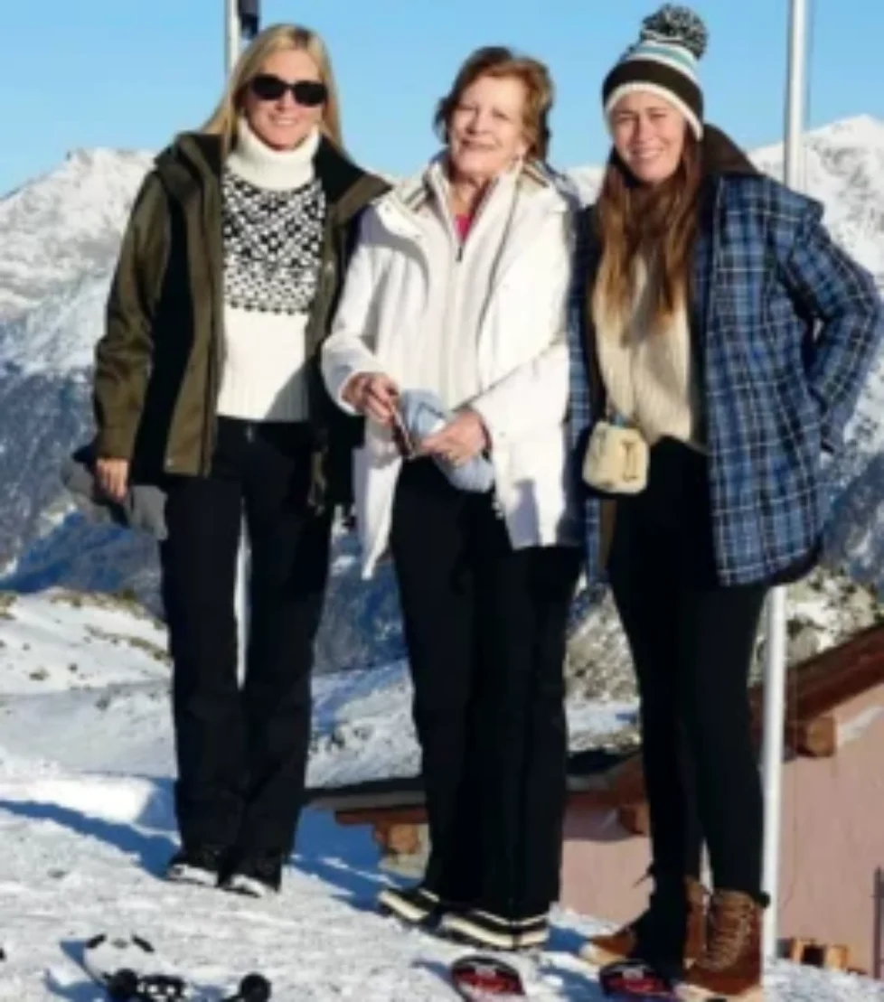 Queen-Anne-Marie-Princess-Marie-Chantal-Princess-Nina-2