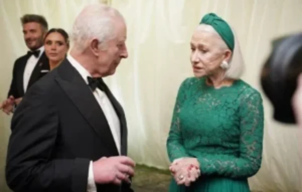 queen-camilla-victoria-beckham-6