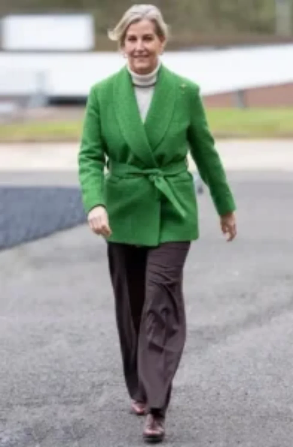 the-duchess-edinburgh-green-giuliva-heritage-blazer-3