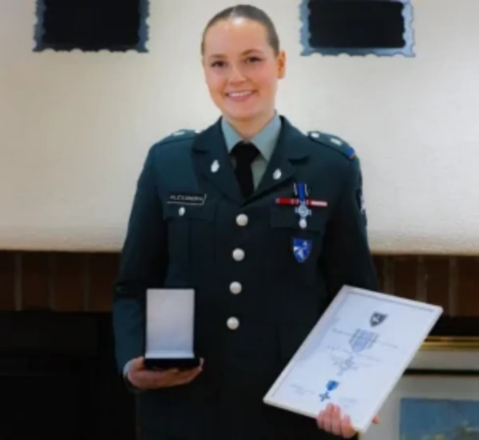 princess-ingrid-alexandra-medal-of-honou-2