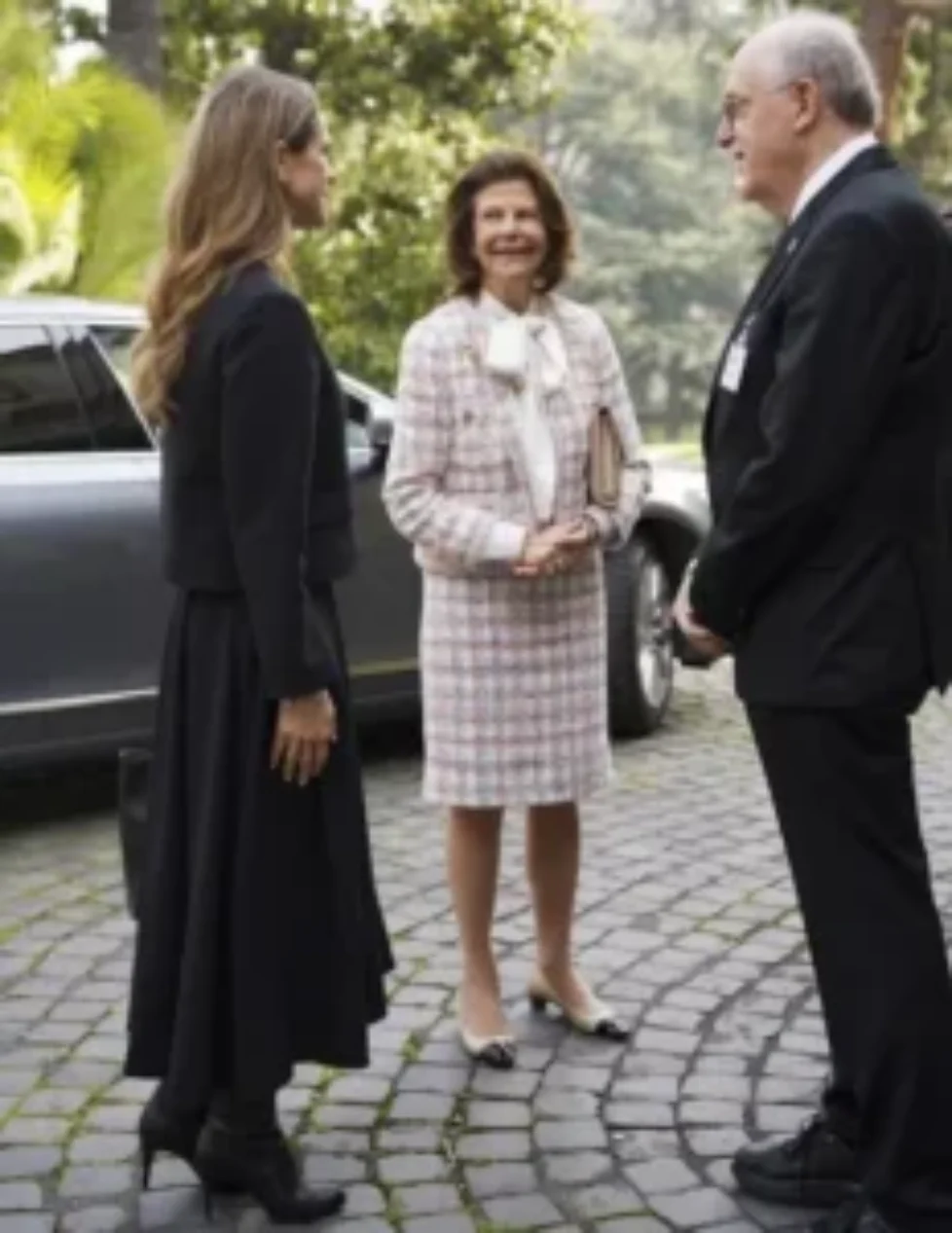 princess-madeleine-queen-silvia-4