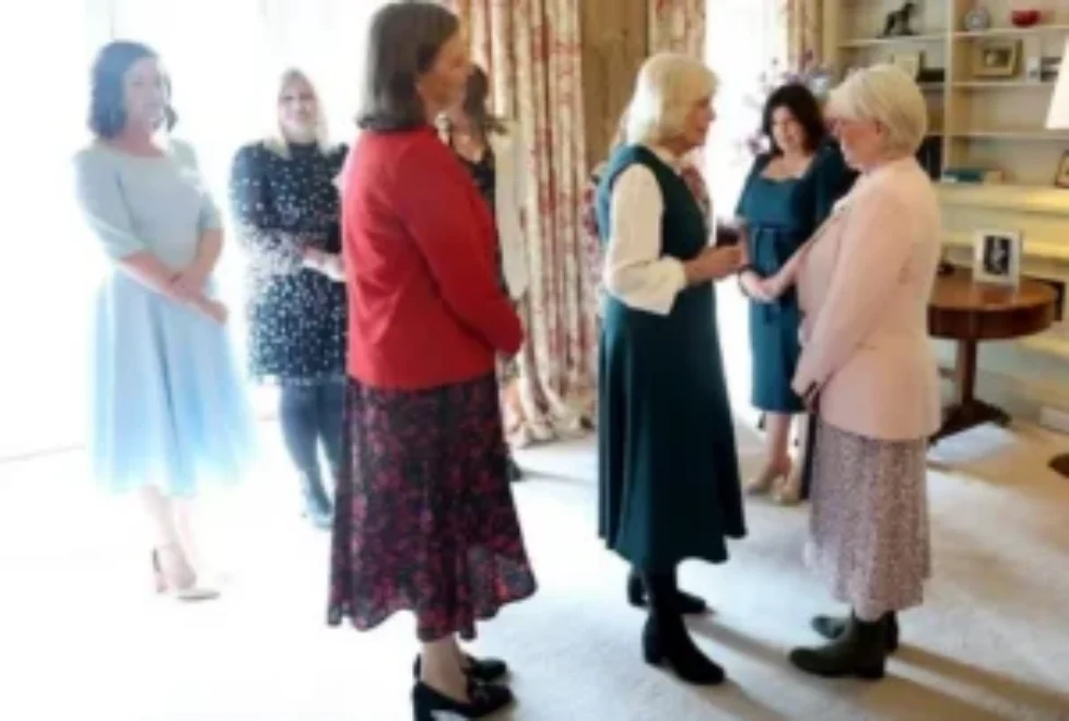 queen-camilla-7