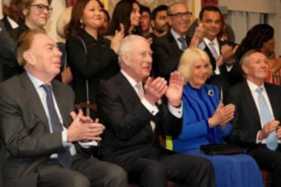 queen-camilla-7