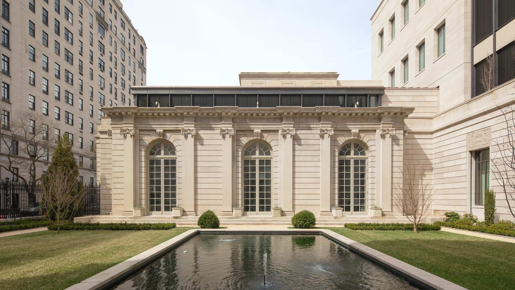 8---View-from-70th-Street-Garden