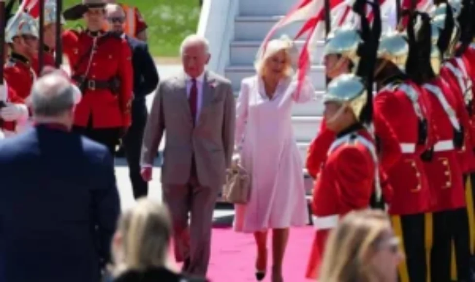 queen-camilla-ottowa-2
