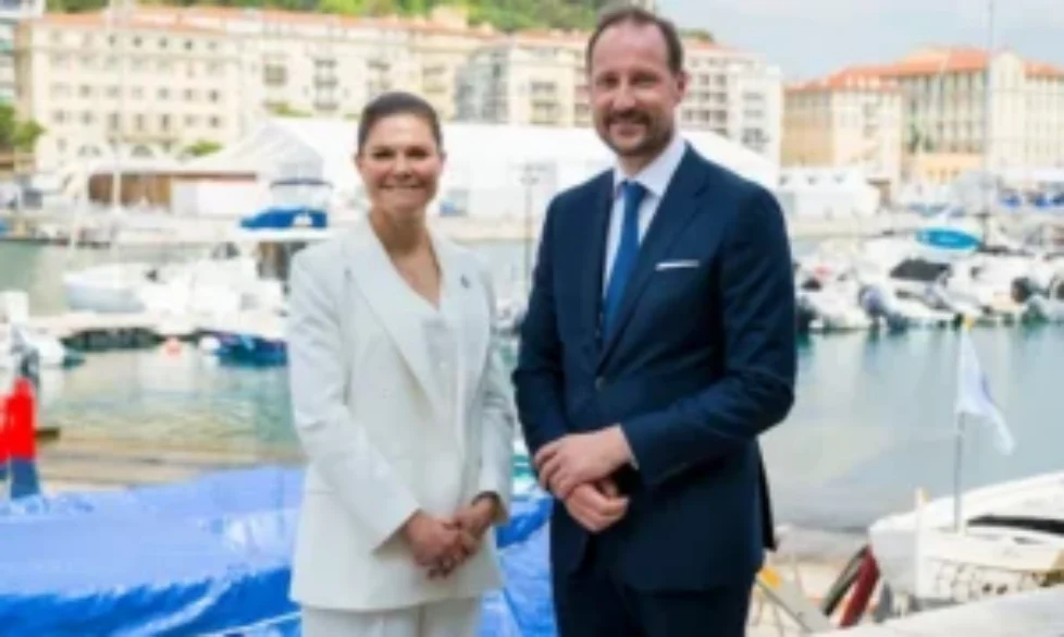 Crown-Princess-Victoria-Andiata-Traci-1