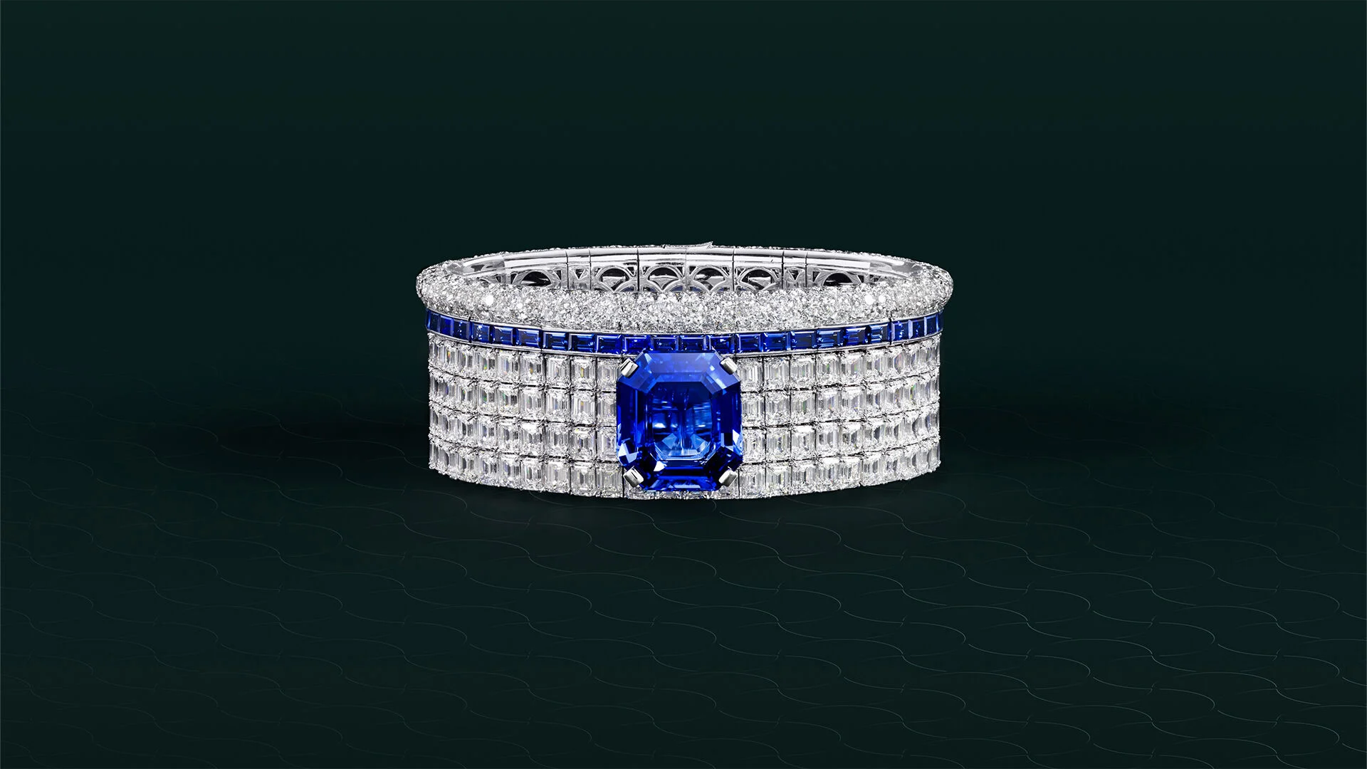 Graff-Sapphire-High-Jewellery-Still-16x9