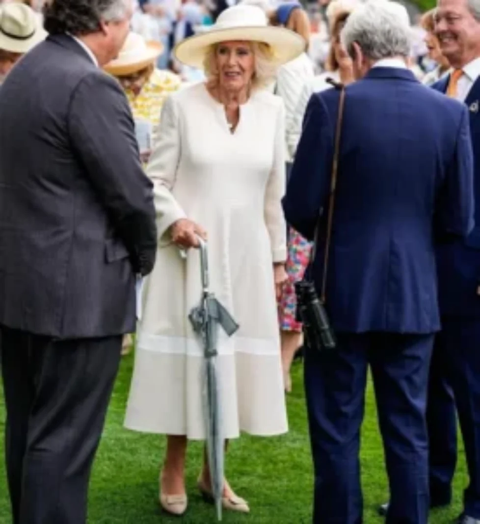 queen-camilla-3