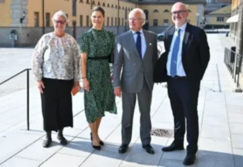 Crown-Princess-Victoria-Greta-Stockholm-Clara-dress-4