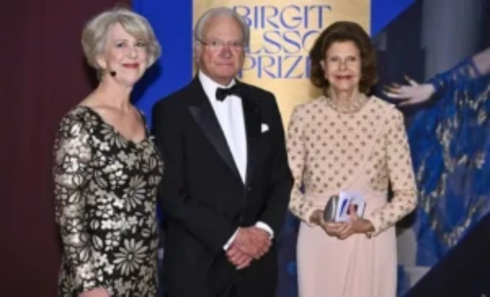 queen-silvia-king-carl-gustaf-birgit-nilsson-prize-5