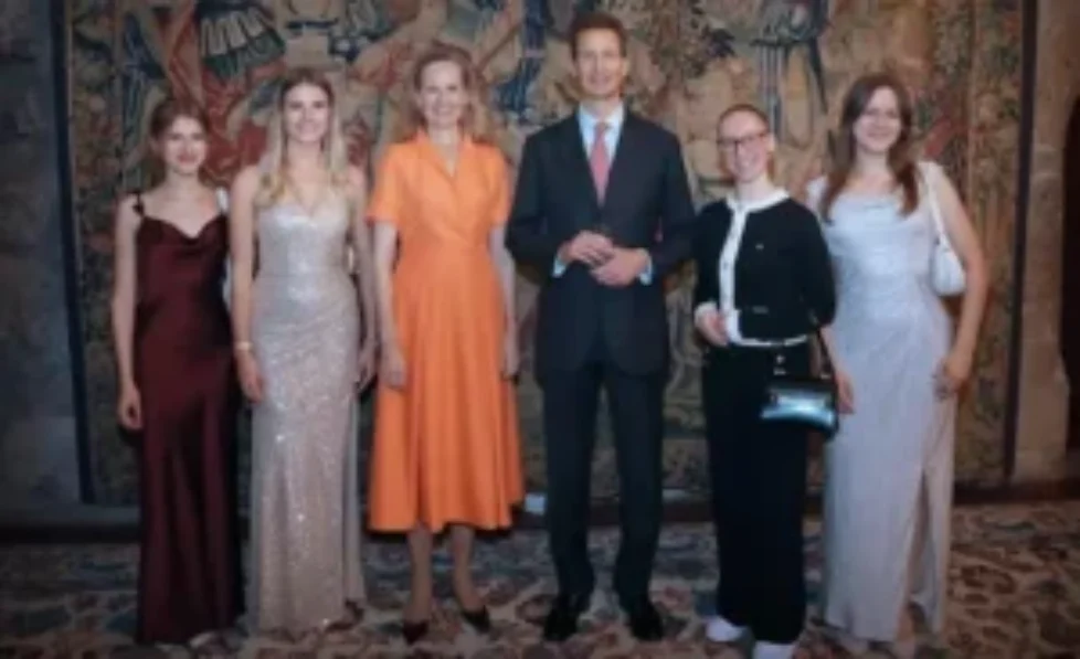 prince-alois-princess-sophie-host-reception-for-young-citizens-6