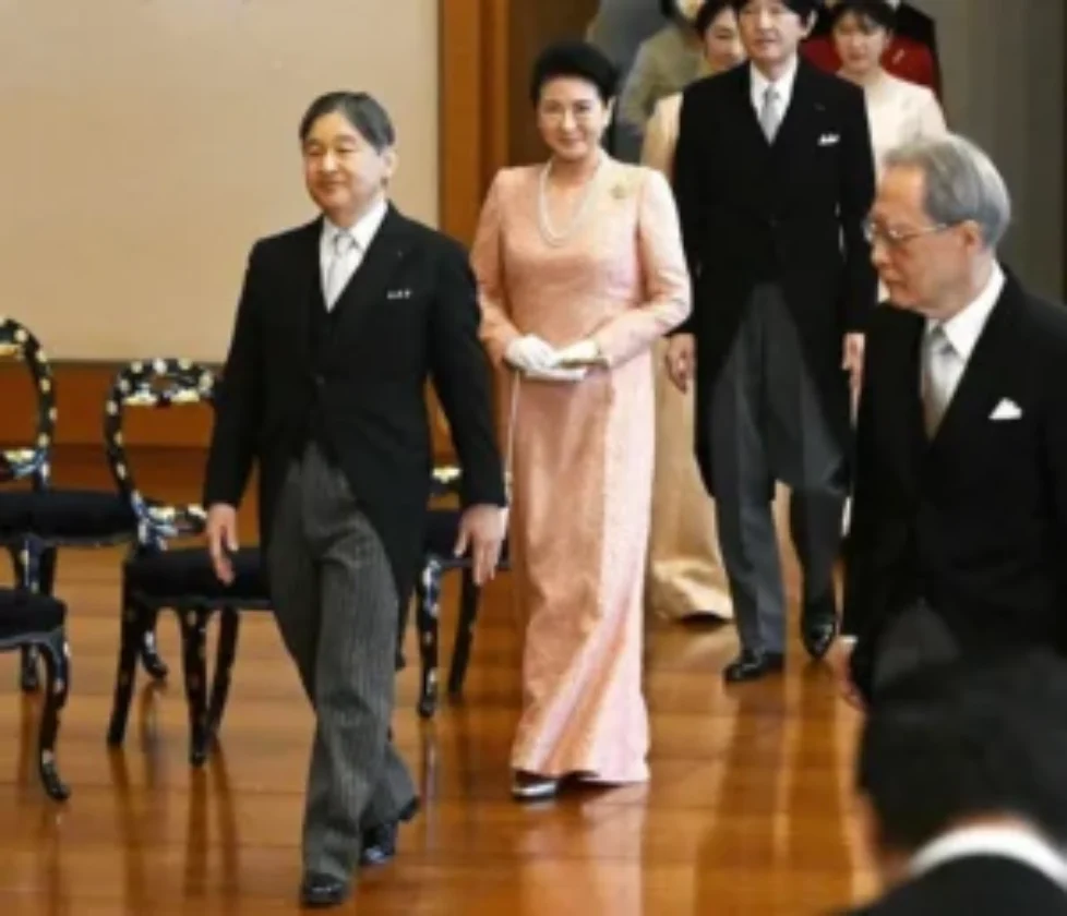 imperial-family-2