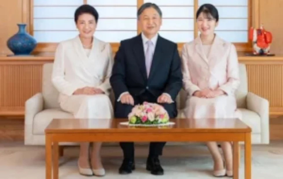 imperial-family-3