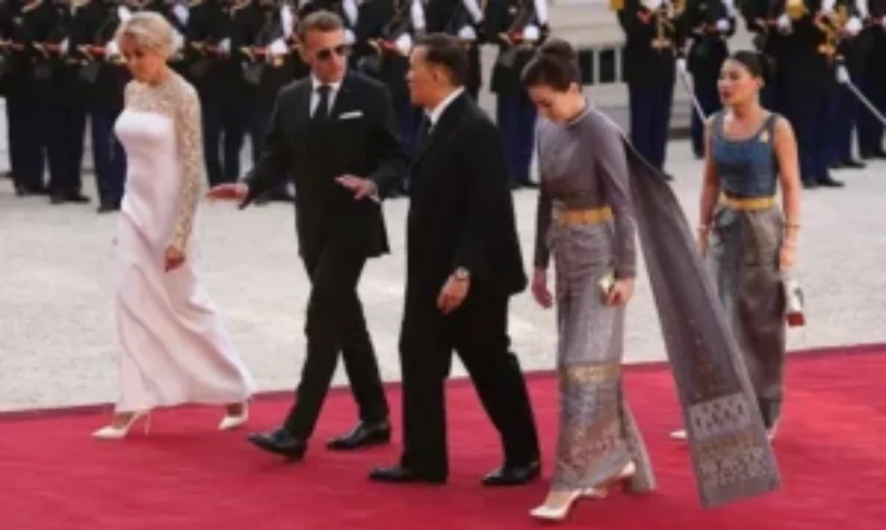brigitte-macron-queen-suthida-sirivannavari-paris-2