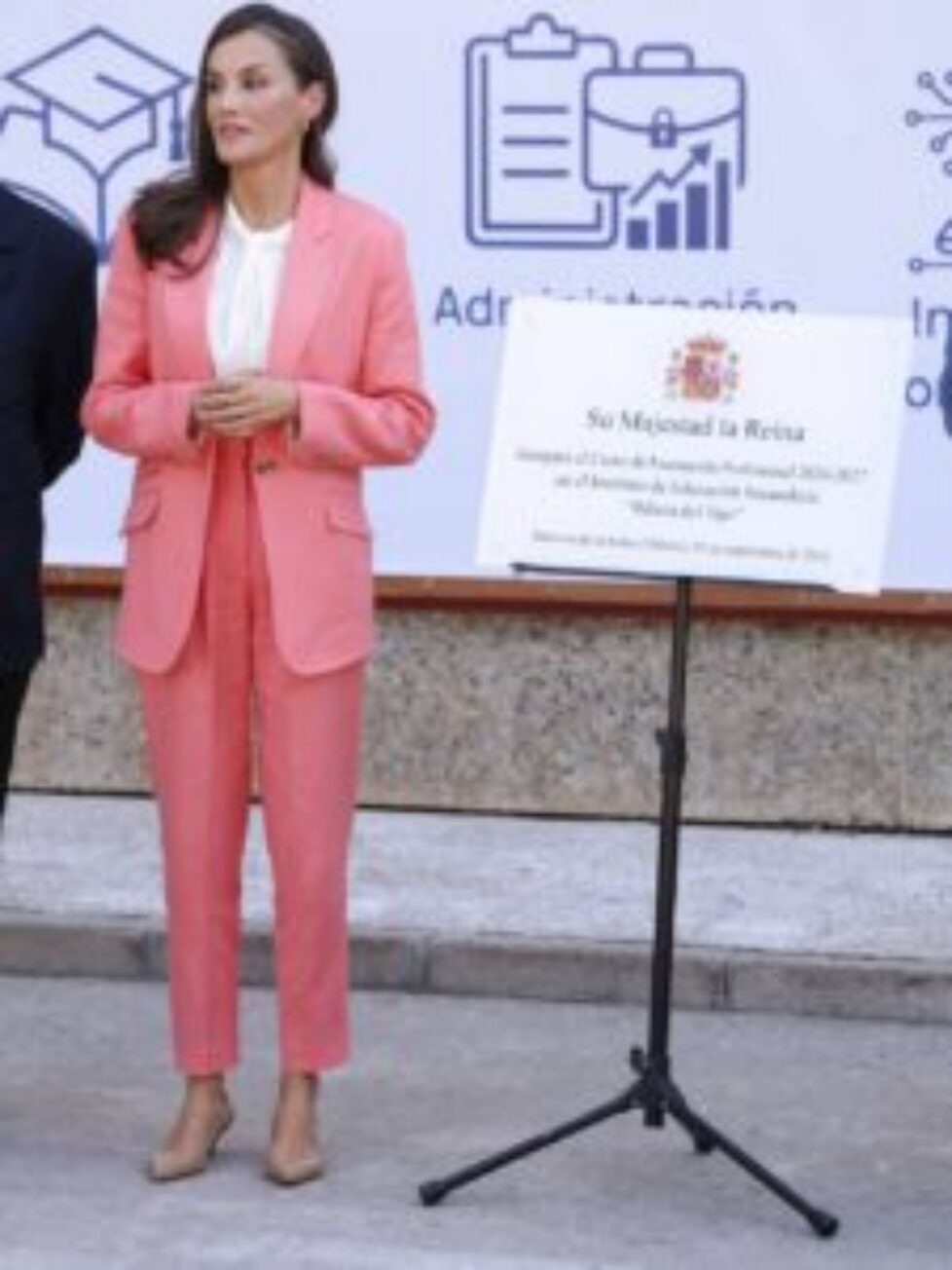 f.elconfidencial.com_original_1e9_51b_1bb_1e951b1bb837bb7cf17da8f215d5b831
