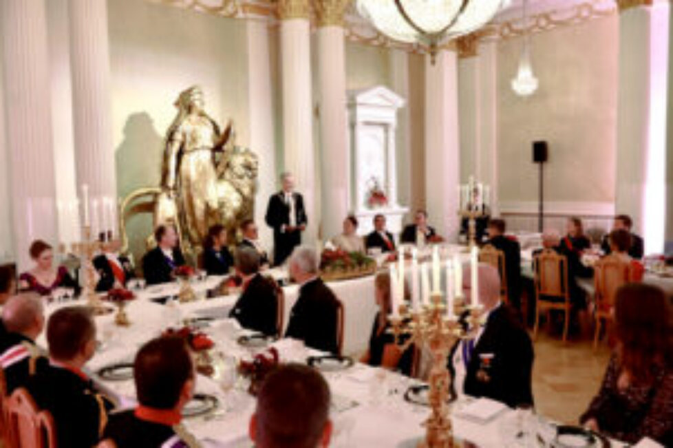 SM_ViajeFINLANDIA_cena_gala_20261006_73