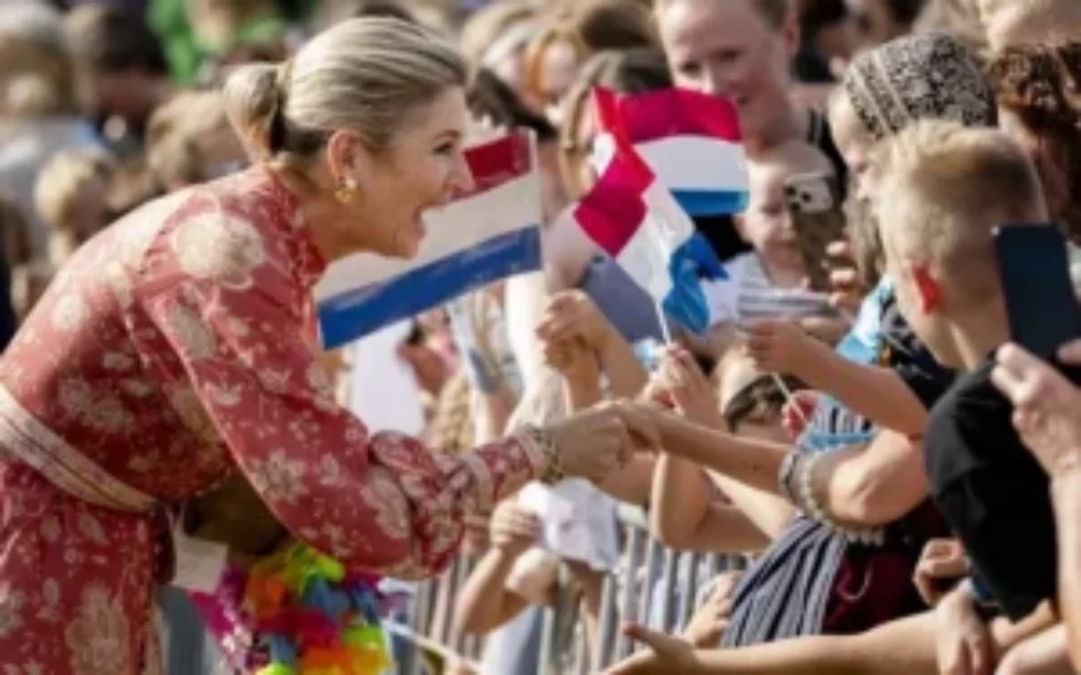 dutch-queen-maxima-zimmermann-dress-5