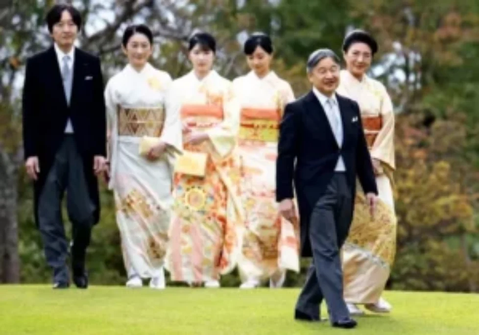 imperial-family-6
